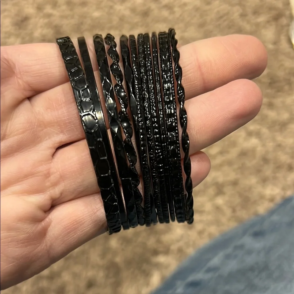 Assorted Bracelet Set - Picture 4 of 14